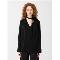 Блузка чёрная с чокером