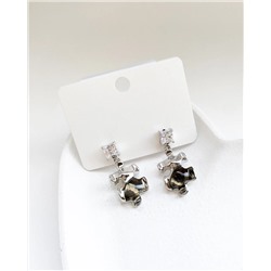 Стильные серьги