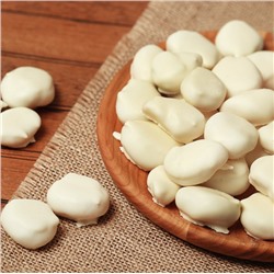 Абрикос в белом шоколаде