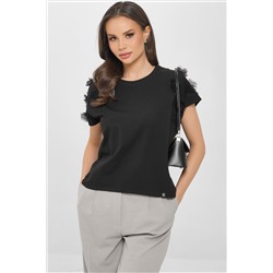 Футболка чёрная с декоративными цветами