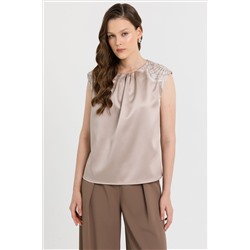 Блуза бежевая с кружевом