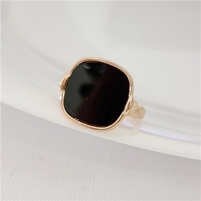 Кольцо 18 р ювелирная бижутерия коллекция "Дубай" покрытие позолота, вставка: пластик, цвет: черный, арт.414.582-18