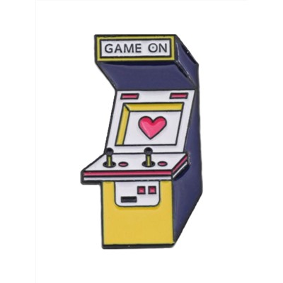 Металлический значок "Game ON" 2*3,4 см