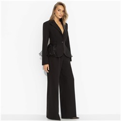 Брючный костюм, который делает фигуру, Громче всех