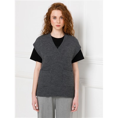 Жилет вязаный тёмно-серый