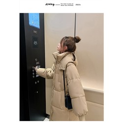 Cute Woman Пуховик 08