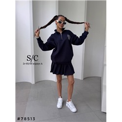 Костюм в теннисном стиле