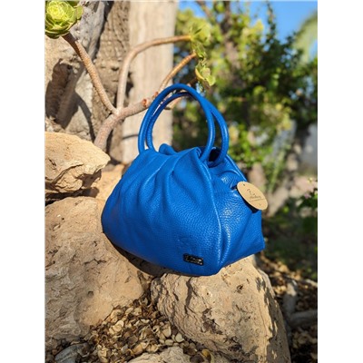 PELLE · LUX royal