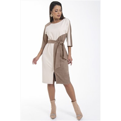 Платье вельветовое с поясом