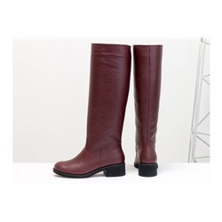Высокие сапоги свободного одевания (Ридинги, riding boots) из натуральной плотной кожи бордового цвета, на невысоком каблуке,  Коллекция Осень-Зима от Gino Figini, М-2189-01