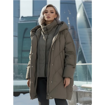 Пальто двубортная зимнее утепленное женское светло-коричневого цвета 7732SK