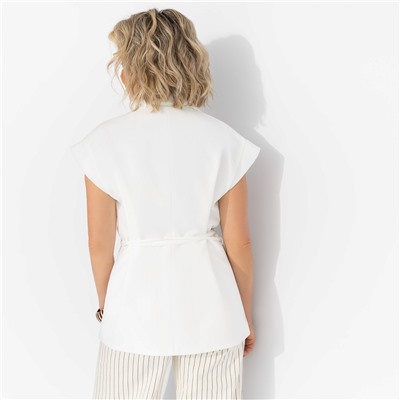 Жилет с поясом, Слишком модно