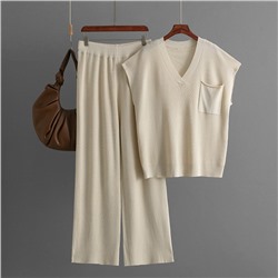 Eleganzza  Костюм женский    P-351