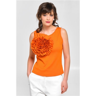 Топ с декоративным цветком