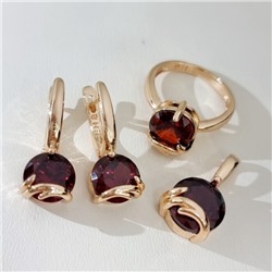 Комплект ювелирной бижутерии коллекция "Дубай" с камнем серьги, кулон и кольцо 18 р, покрытие позолота, вставка: фианиты, цвет: красный, арт.414.546-18