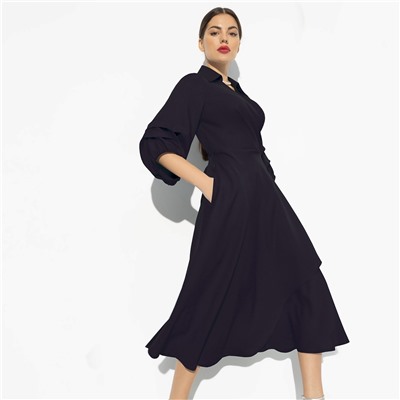 Платье для победительниц, Выход королевы (увлечение)