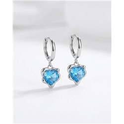 Стильные серьги