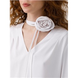 Блузка белая с чокером