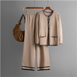 Eleganzza  Костюм женский   2047