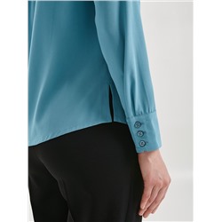 Блузка серо-голубого цвета с длинным рукавом