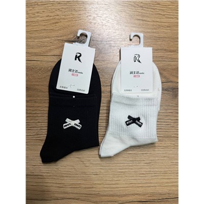 Носки с вышивкой, 2 пары