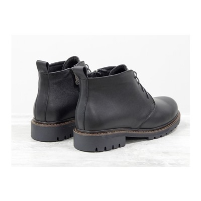 Женские ботинки на шнуровке в стиле Dr. Martens, выполнены из натуральной кожи черного цвета, на утолщенной тракторной подошве, Б-152-34