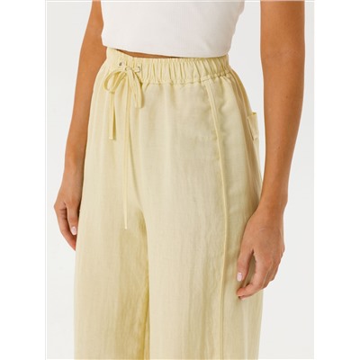 Брюки на эластичном поясе в цвете лайм
