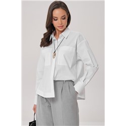 Блузка с карманами белого цвета