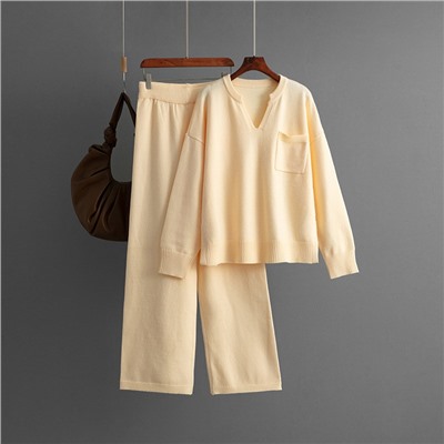 Eleganzza  Костюм женский    A-047