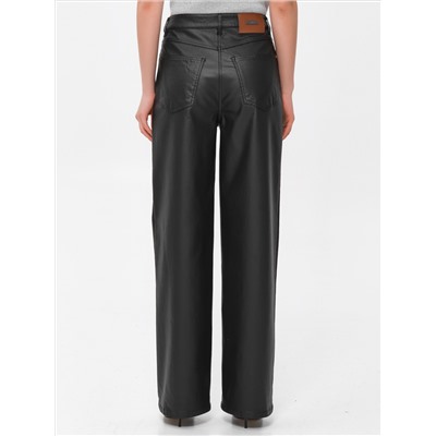 Брюки чёрные с покрытием под кожу