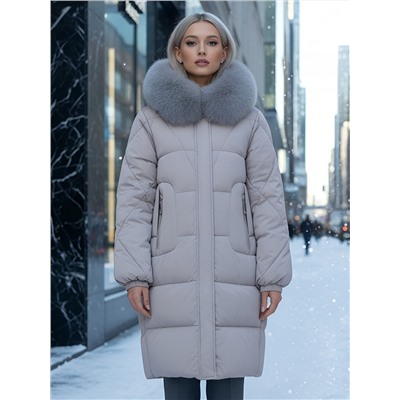 Пальто зимнее утепленное с мехом и капюшоном тренд светло-коричневого цвета 7629SK