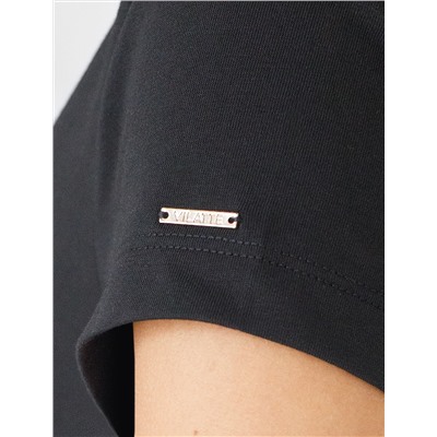 Базовая футболка из премиального хлопка с V образным вырезом