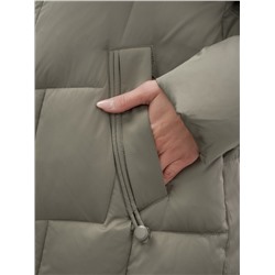 Пальто зимнее утепленное с мехом и капюшоном тренд коричневого цвета 7630K