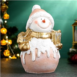 Фигурка полистоун «Снеговик с подарком», 14.5×22 см