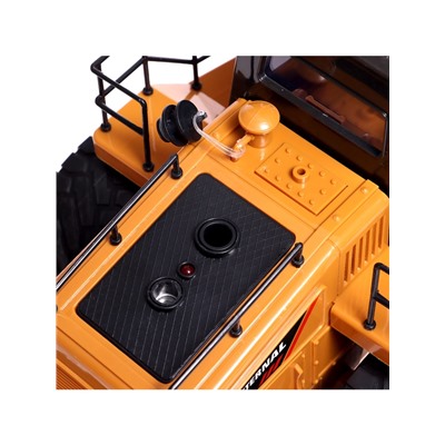 Машинка радиоуправляемая «Стройка», погрузчик, аккумулятор, световые, звуковые и дымовые эффекты