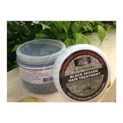 Лечебная маска для темных  волос с черным кунжутом от Pobtham, Black sesame hair treatment, 300 мл