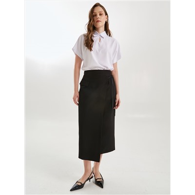 Блузка белая с коротким рукавом