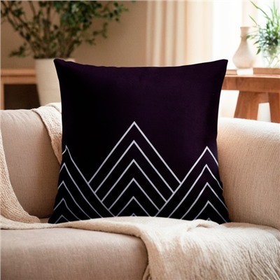 Наволочка декоративная «Этель. Треугольники», 40×40 см, велюр