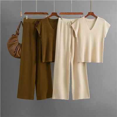 Eleganzza  Костюм женский   A-029