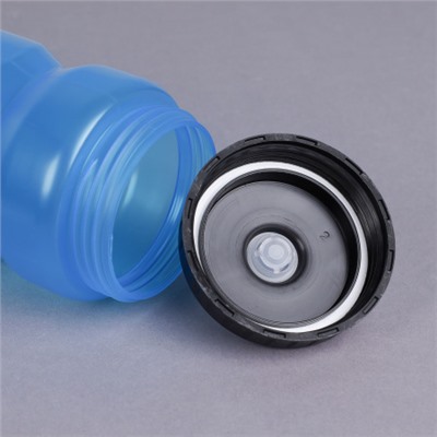 Бутылка для воды ZEON WB105 для активных видов спорта, пищевой hi-quality LDPE, 750ML цвет BLUE/уп100