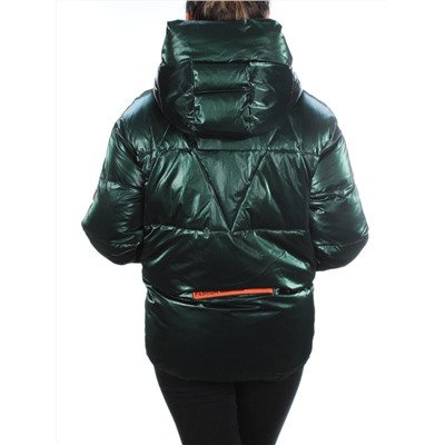 8100 DK. GREEN Пальто женское зимнее JARIUS (200 гр. холлофайбера)