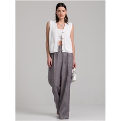 Жилет вязаный белый