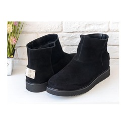 Женские ботиночки в стиле UGG из натуральной замши черного цвета, Коллекция Осень-Зима , Б-17113/1-01