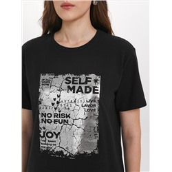 Футболка чёрная с принтом