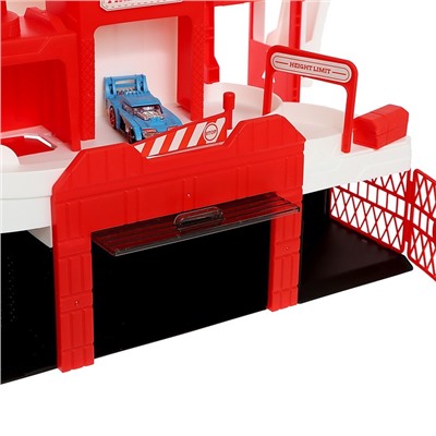 Уценка Парковка для машин «Пожарный участок», свет, звук, стреляет водой