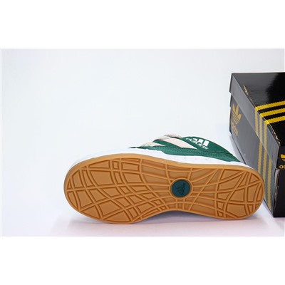 Кроссовки нат. Кожа (36-41)р. / шт. 503-109