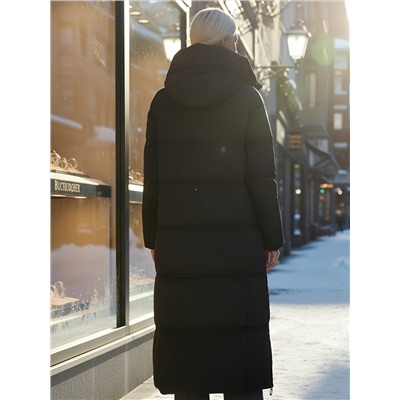 Пальто утепленное стеганное зимнее с капюшоном женское черного цвета 9602Ch