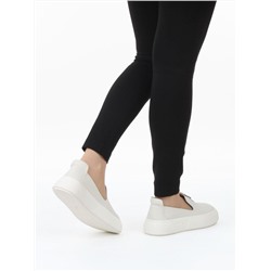 03-M37-15 MILK Полуботинки женские (натуральная кожа)