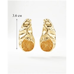 Стильные серьги