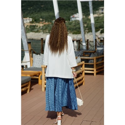 Блуза Vittoria Queen 27143бл молоко